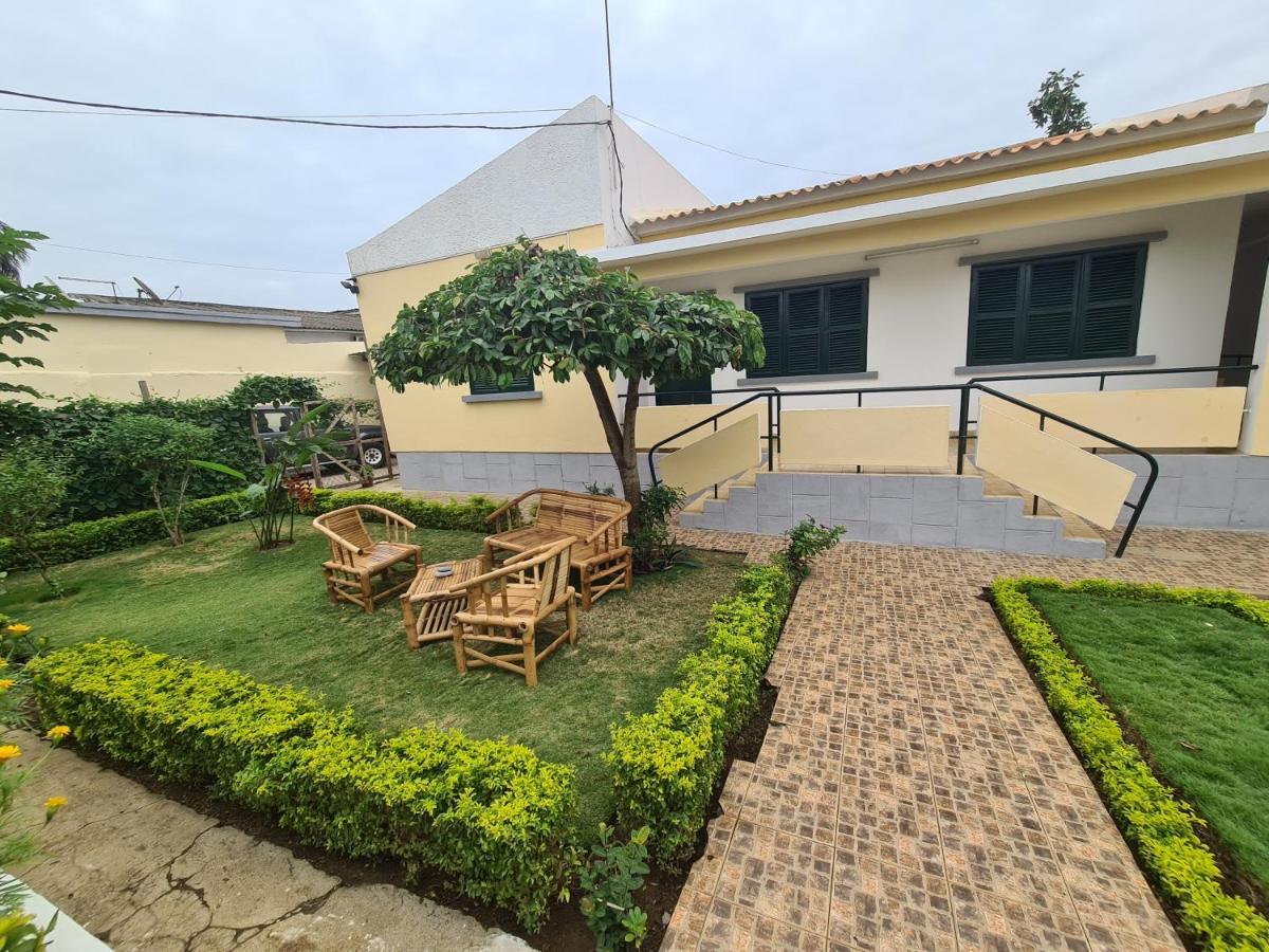 Appartement J Nova Lda à Sao Tome Extérieur photo